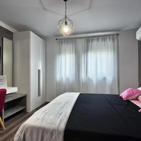 Bellavu For 8 People With Playground & Sea View In Villa